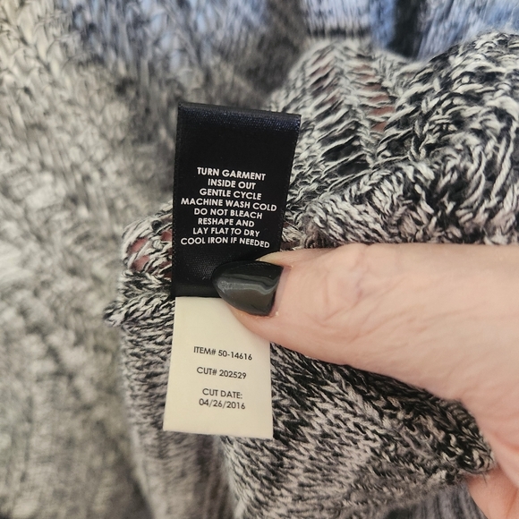 TORRID  Long Loose Knit Duster Cardigan Marled Gray Size 2 - Picture 9 of 11